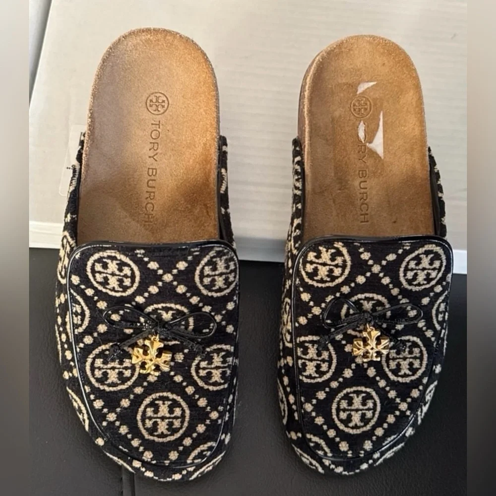 TORY BURCH
Embellished printed jacquard slippers - Picture 5 of 11